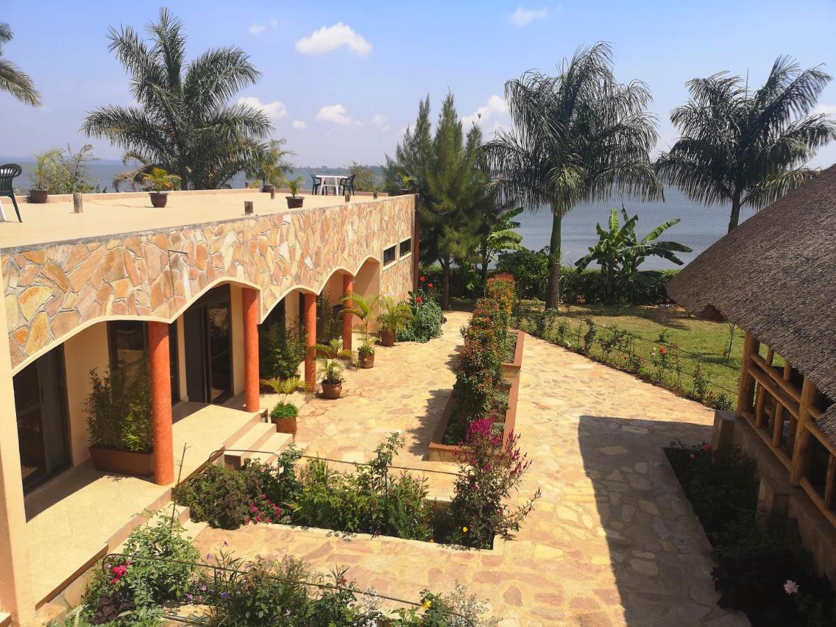 Oslo Gardens Bed & Breakfast Entebbe Luaran gambar