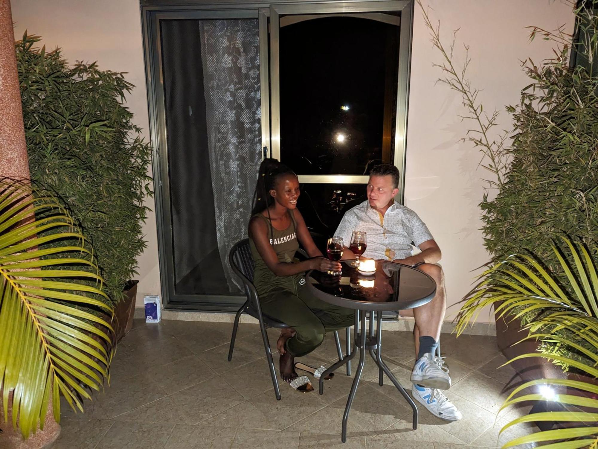 Oslo Gardens Bed & Breakfast Entebbe Luaran gambar
